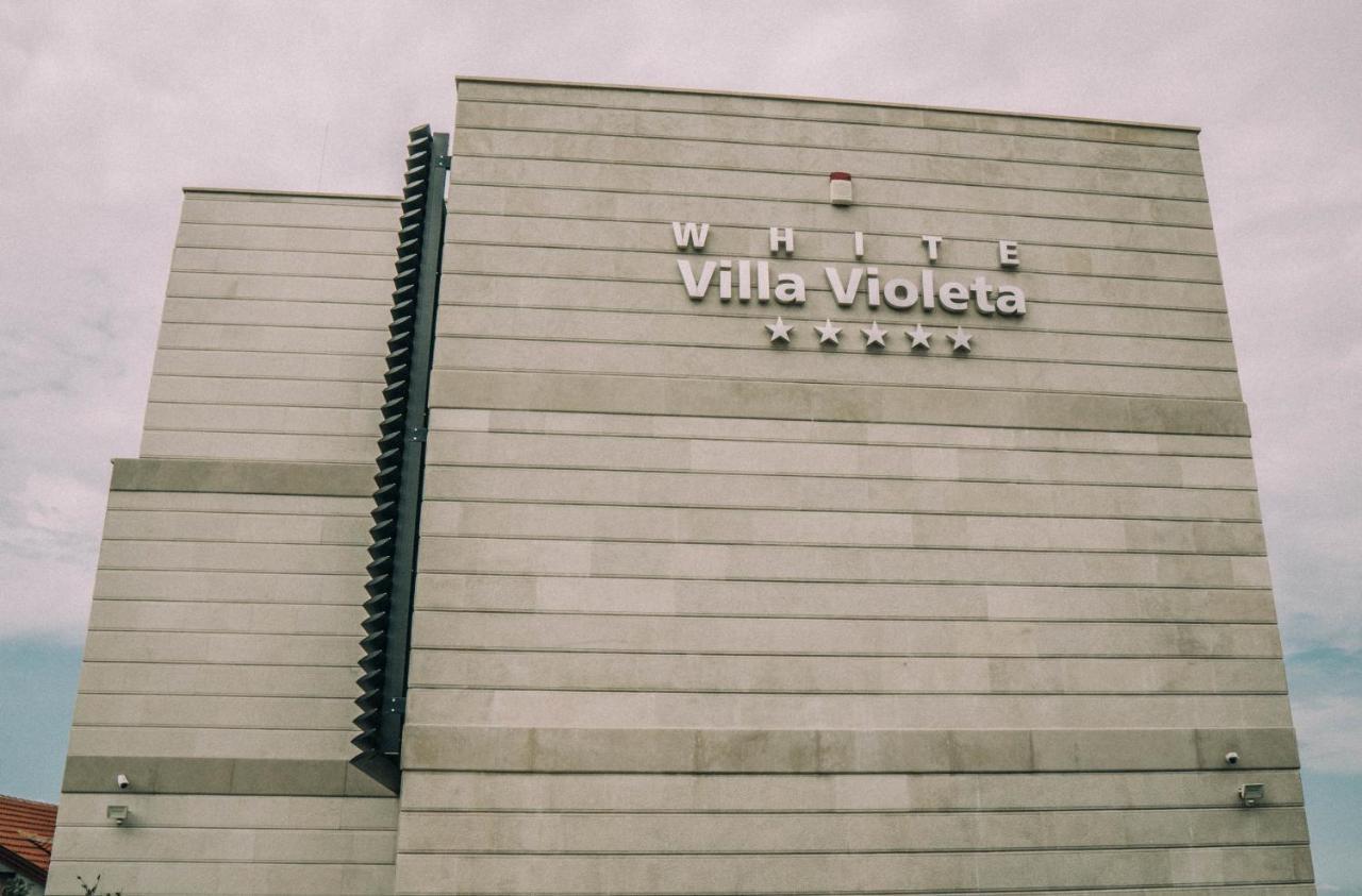 Luxury Apartments White Villa Violeta Mandre Eksteriør billede